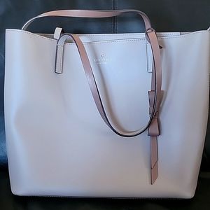 Kate Spade tote bag with bow